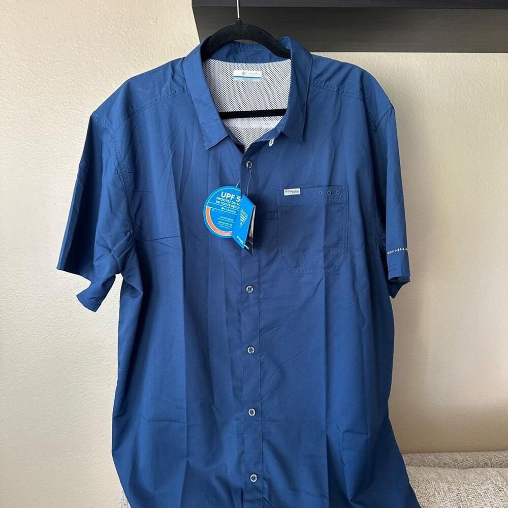 Columbia-sportswear Men's Blue and Navy Shirt